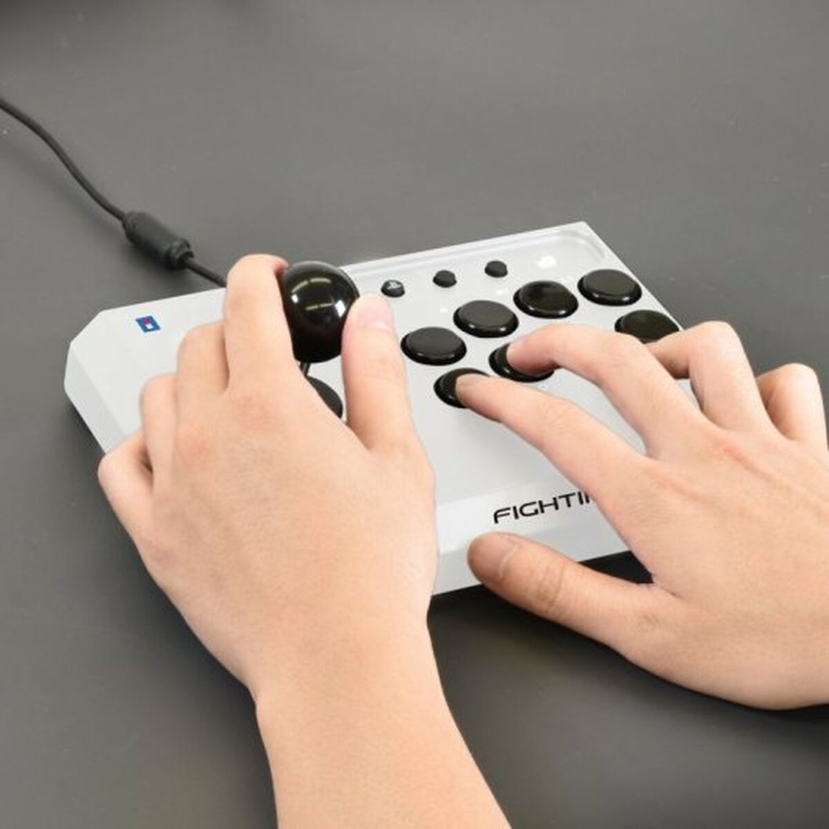 Comando Gaming HORI FIGTHING STICK MINI